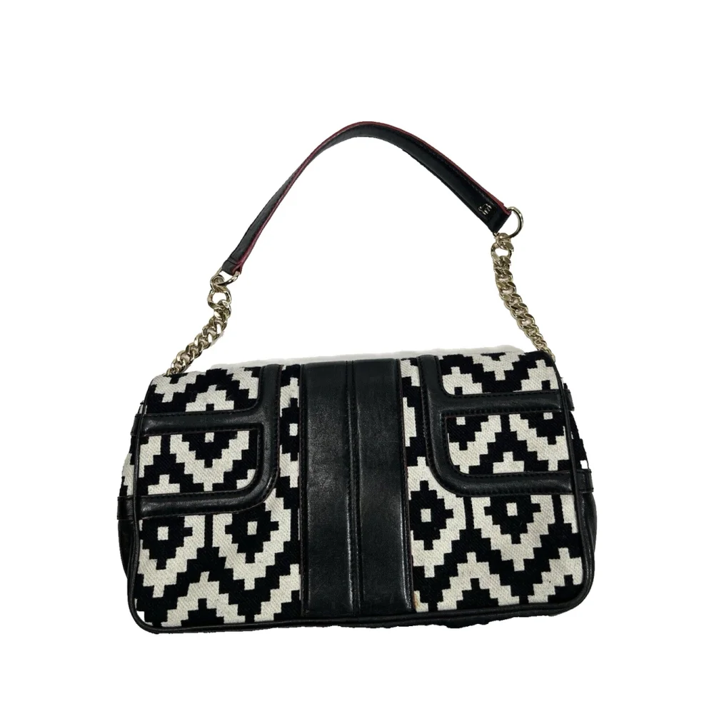 L.A.M.B Gwen‎ Stefani Black White Chain Shoulder Clutch Bag Edinburgh McGregor